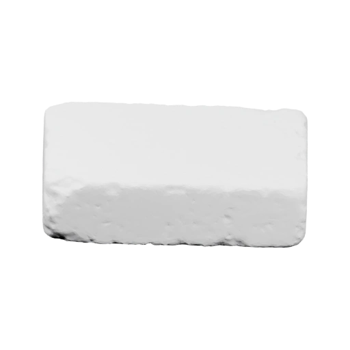 Глиняный блок с неровной поверхностью