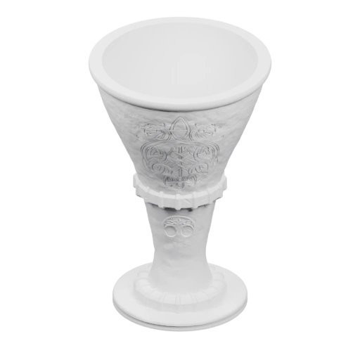 С декоративными узорами и рельефными элементами