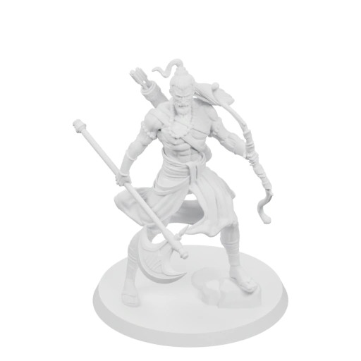 Воин в боевой позе с оружием