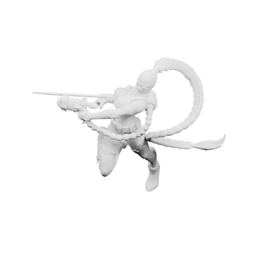 Девушка в боевой позе с оружием