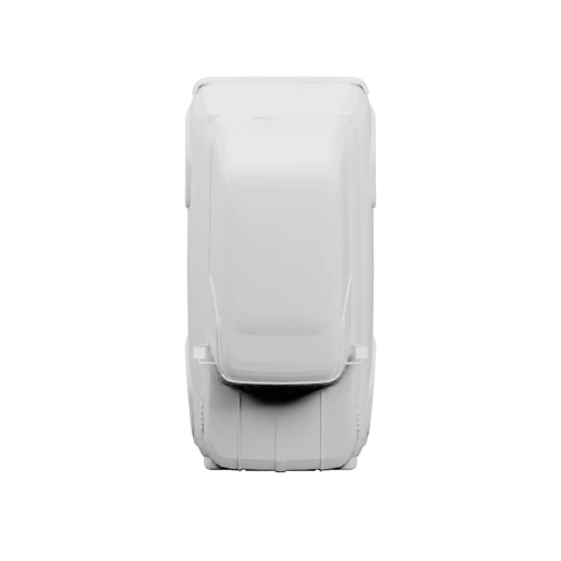 Капот с плавными линиями