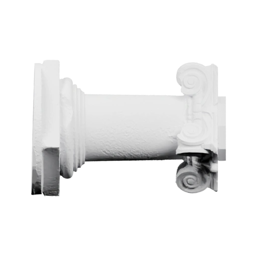 Колонна с капителями