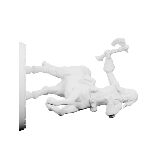 Конь с оружием