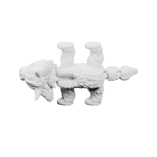 Сложная скульптура с рогами и хвостом