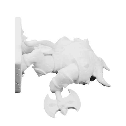 Монстр с копьём и костями