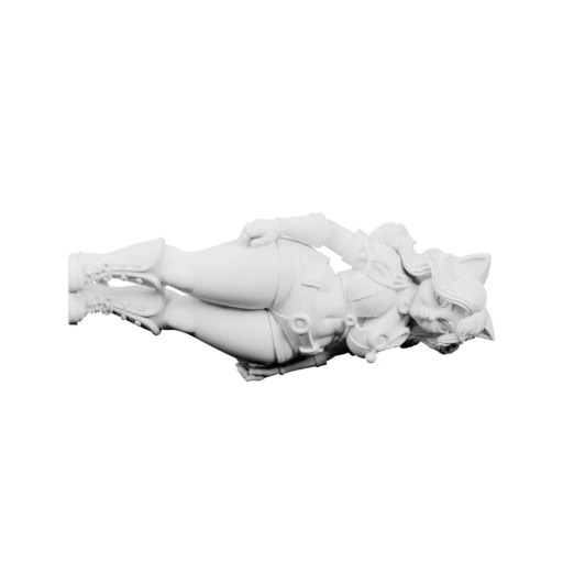 Лежит на спине с закрытыми глазами