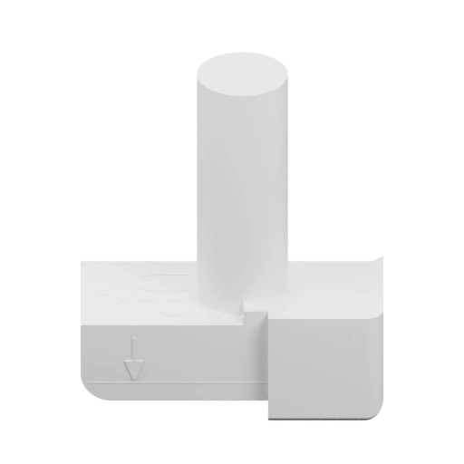 Имеет несколько уровней и выступы для освещения