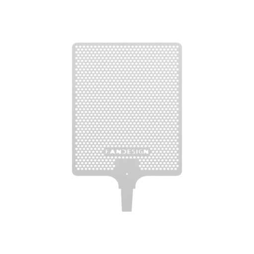 Прямой элемент с двумя выступами и отверстиями для крепления