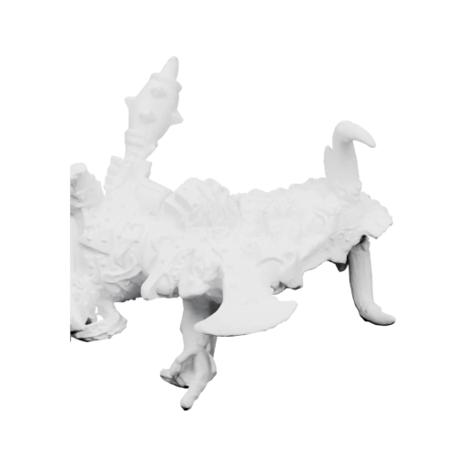 Скульптурная фигура с крыльями и рогами, изображающая дракона в динамичной позе