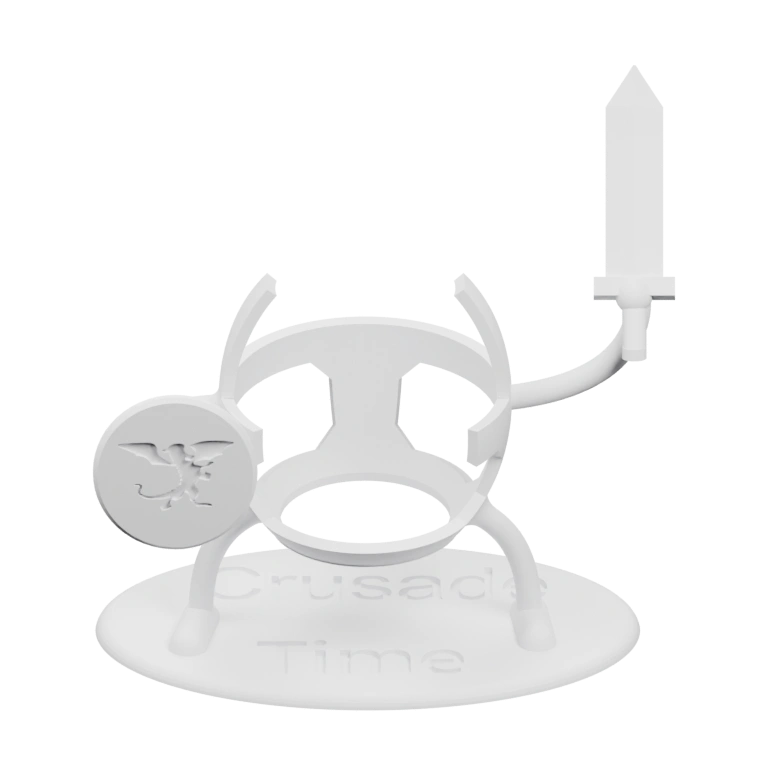 Фигурка с рогами и оружием, стоящая на круглой основе с надписью