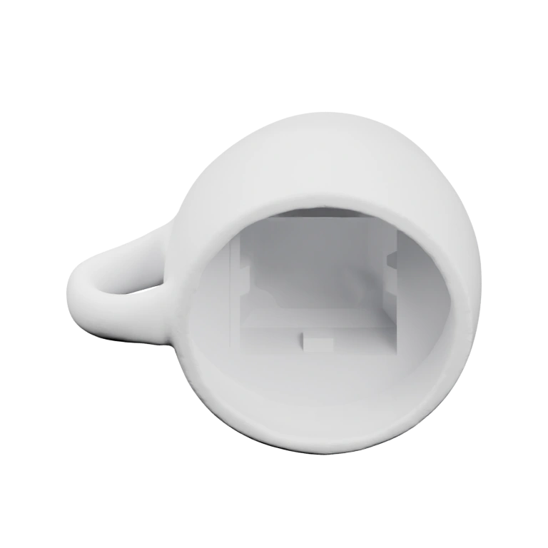 Маленькая кружка с ручкой и открытым верхом