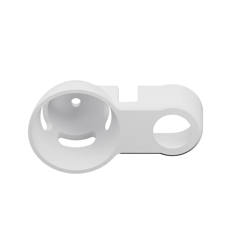 Имеет две части с отверстиями и выступами для фиксации