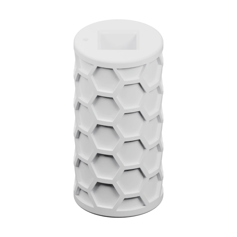 Цилиндрический элемент с отверстиями в виде шестиугольников, с отверстием сверху