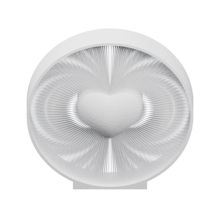 Круглая форма с центральным сердцем и радиальными линиями