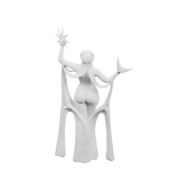 Грациозная фигура с раскинутыми руками и развевающимися одежда