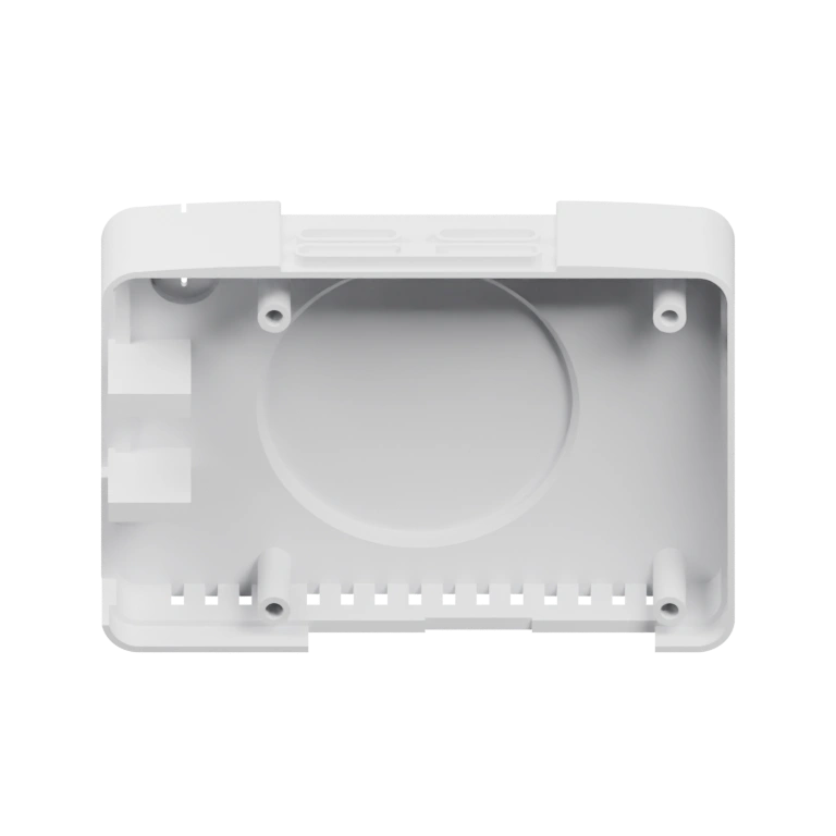 Круглый логотип, кнопки, отверстия для крепления, внутренняя полость