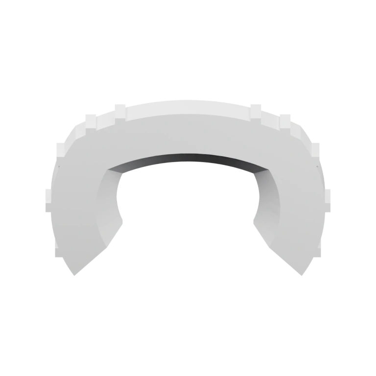 Изогнутая форма с зубчатыми краями, симметричная, с внутренним отверстием