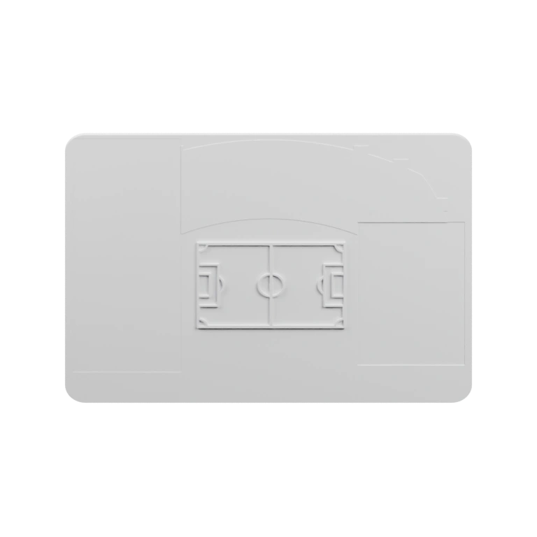 Узкая прямоугольная панель с вырезом в форме игрового поля