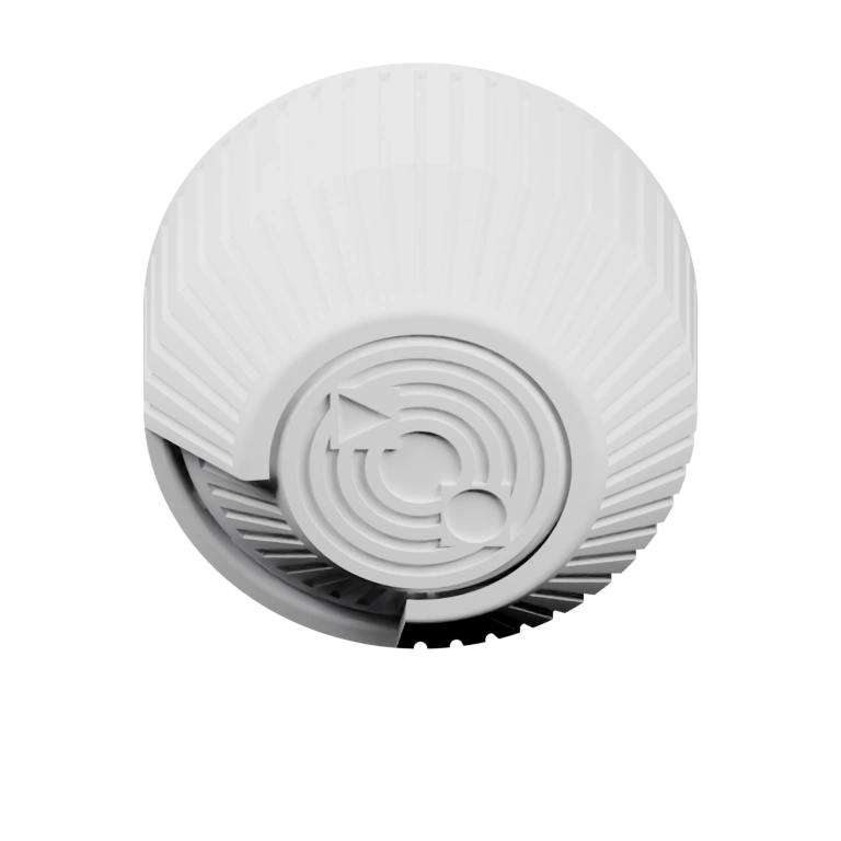 Круглый корпус с рифленой поверхностью и центральным символом