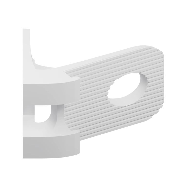 Имеет образную форму с отверстиями для крепления