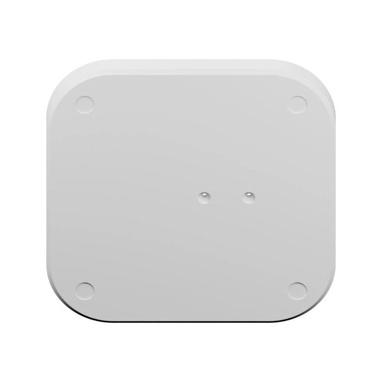 Имеет две верхние части и две нижние части