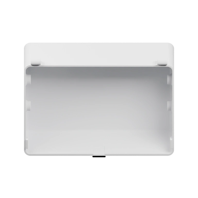 Фигурка с расправленными крыльями и длинным хвостом