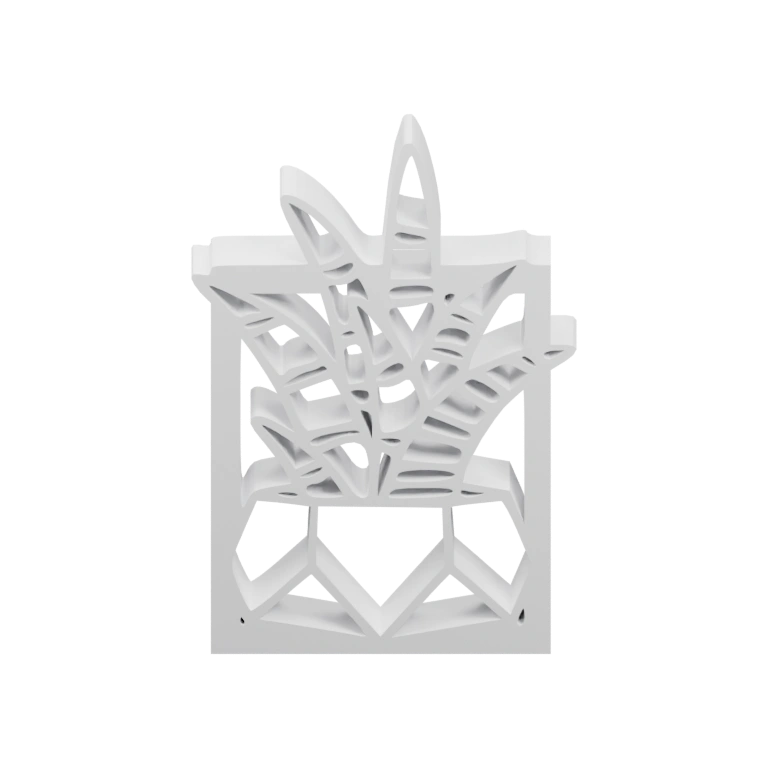 Симметричная форма с вырезами и изгибами