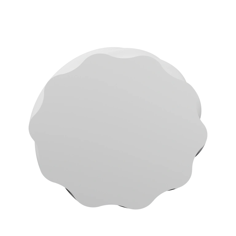 Длинная конструкция с подвесными элементами и креплениями для фиксации предметов