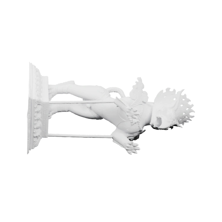 Форма с характерными ребрами и ручкой для захвата