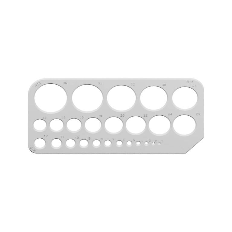 Скульптурная голова с выражением лица и шеей на подставке