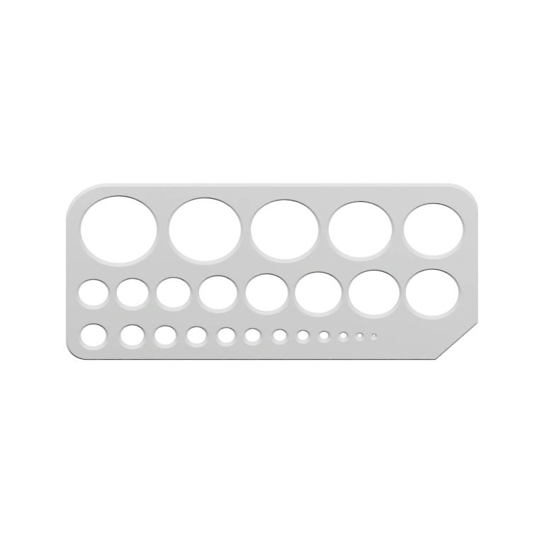 С множеством разного размера отверстий для точной установки