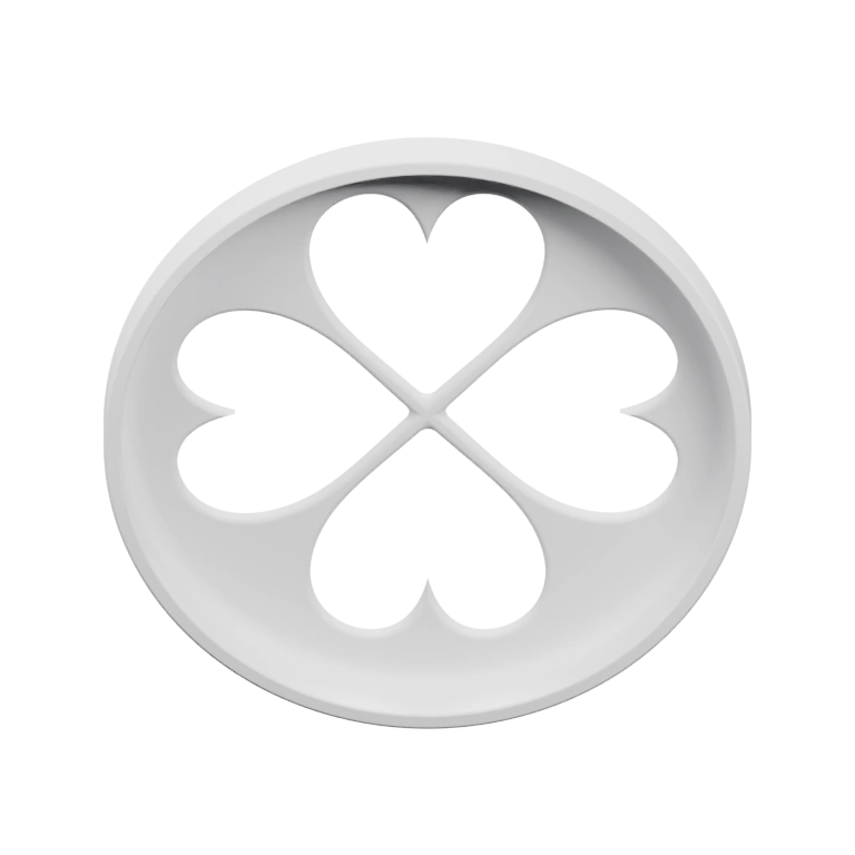 Круглая форма с выступающим рельефом в виде четырех лепестков