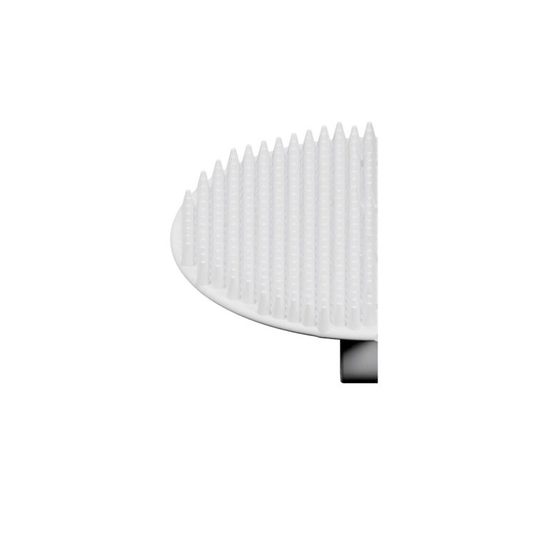 Плоская форма с центральным выступом и боковыми крепежными элементами