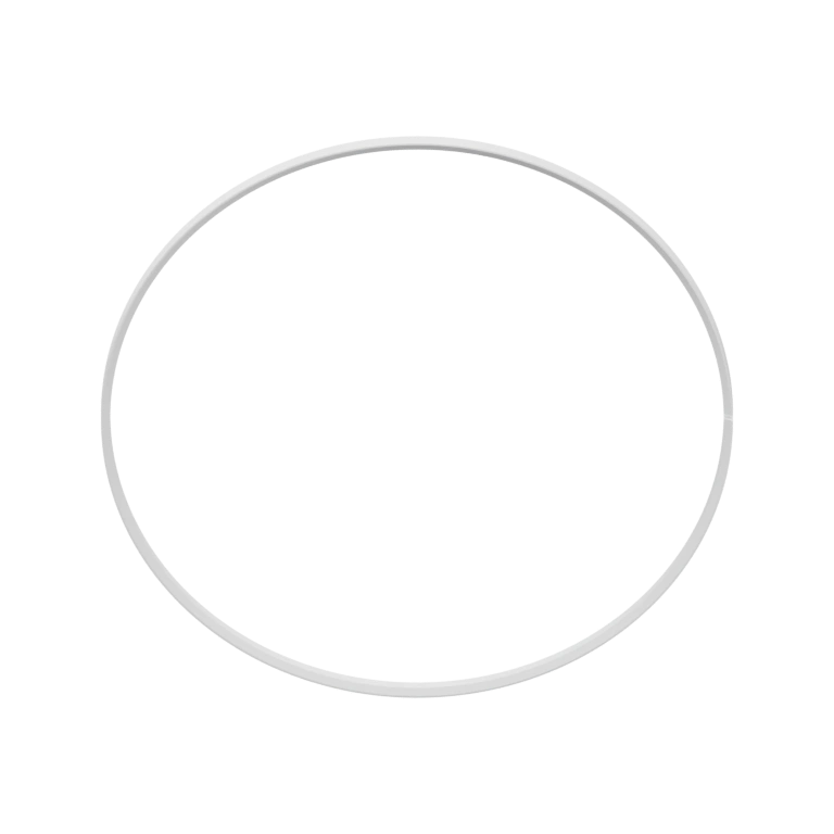 Две фигурки с котами и сердечками в узоре