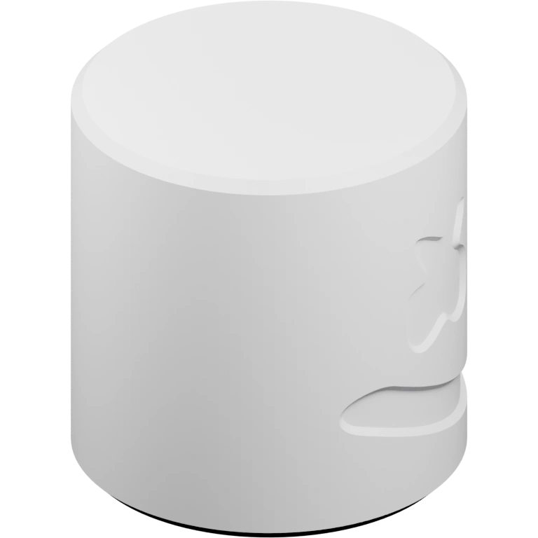 Имеет центральную часть и расширенные крылья с текстурой