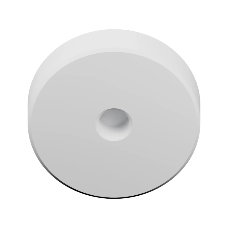 Изогнутый щит с зубцами по краю, симметричный и гладкий