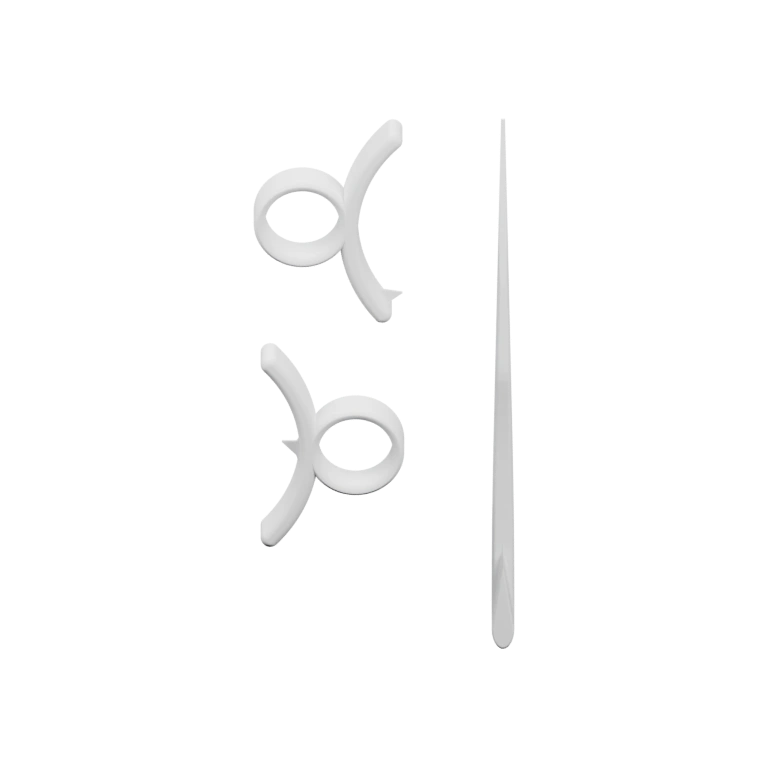 Симметричная конструкция с разными частями и элементами