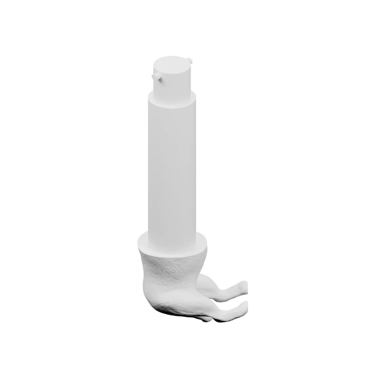 Плоская поверхность с углублениями и линиями на разных сторонах