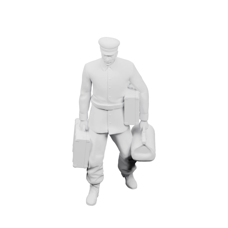 Мужчина в кепке с сумками на руках