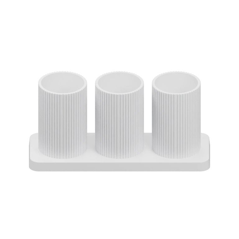 Устройство с тремя цилиндрическими отсеками на каждой платформе