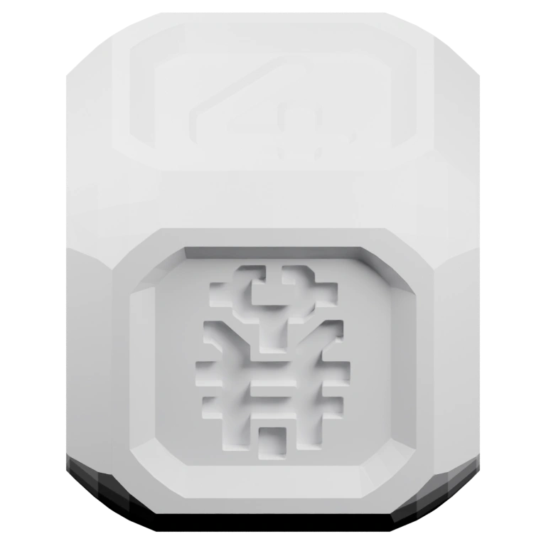 Гладкая поверхность с выемками для символов и гранями по краям