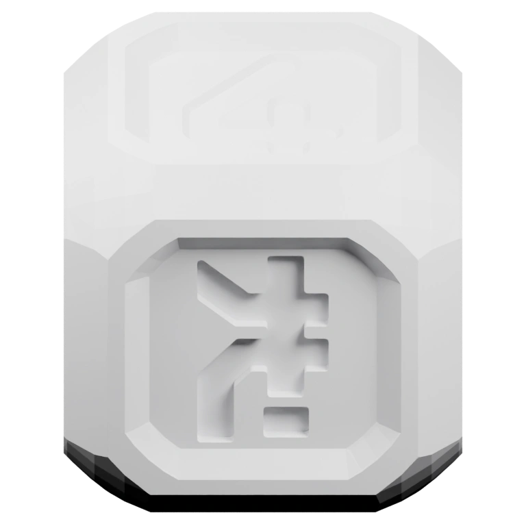 Плоская форма с вырезанными знаками внутри граненых рамок