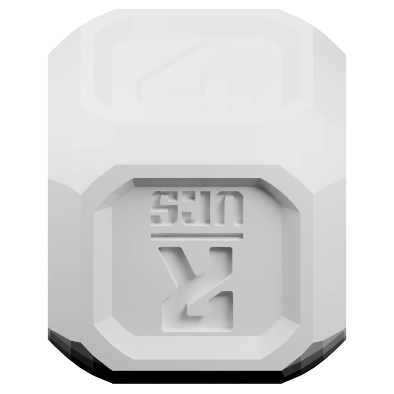 Плоская форма с выемками и символами внутри углового поля