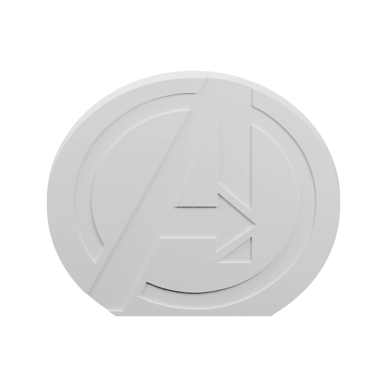 Плоская форма с выгравированной эмблемой и гладкой обратной стороной