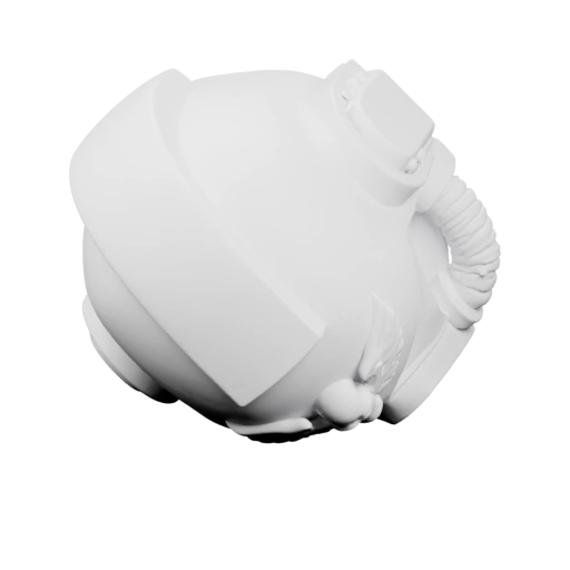 Шлем с декоративными элементами